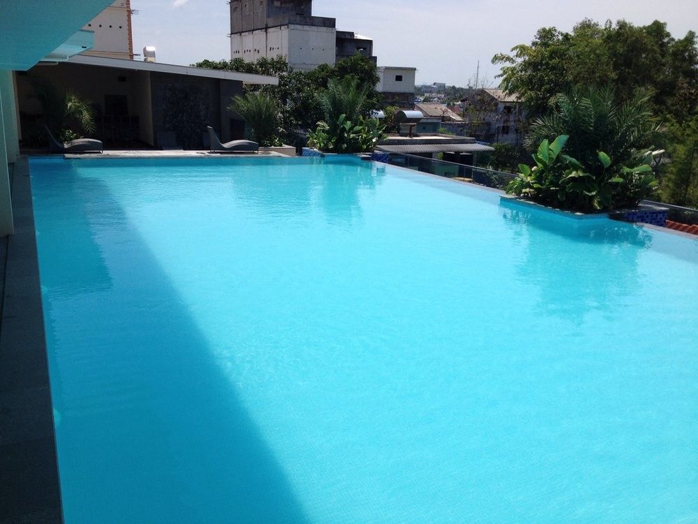 Aston Karimun City Hotel Tanjung Balai Karimun Exterior foto